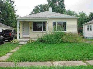 5133 Hubbard St, Wayne, MI 48184