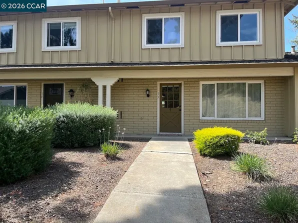 13 Fountainhead Ct, Martinez, CA 94553