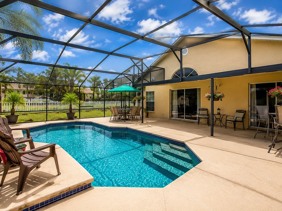 142 Harwood Cir