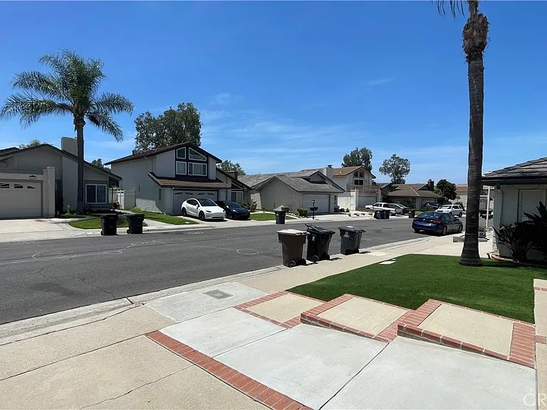 2085 Arbor Cir — Photo 57