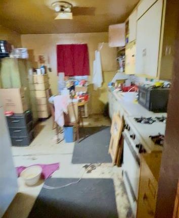 3rd image of 2205 SW 41st St