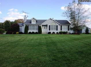 1942 Wayland Rd, Deerfield, OH 44411