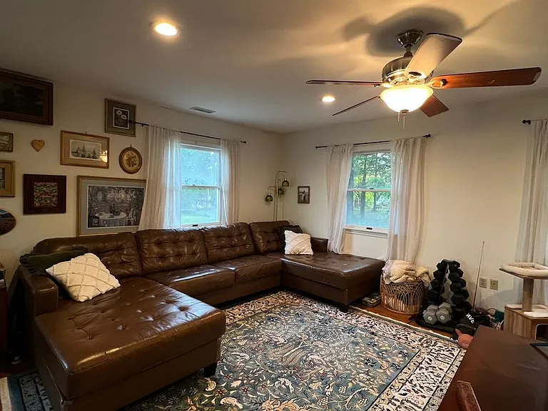 131 River Shore Dr — Photo 8