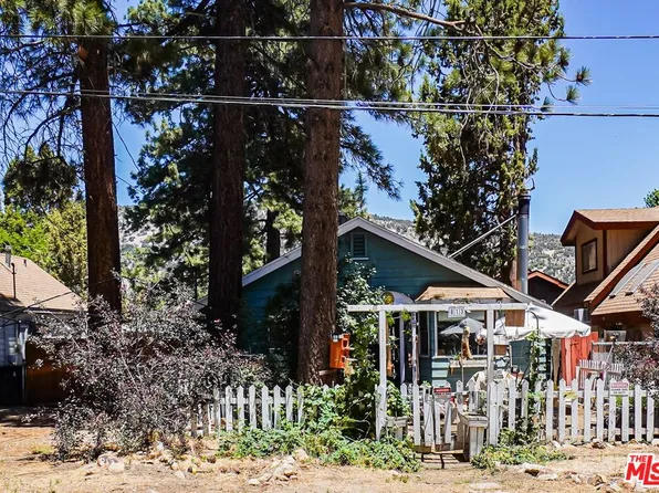 813 E Mountain View Blvd, Big Bear City, CA 92314
