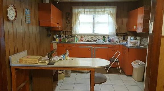 5th image of 622 E Pine St