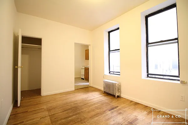 Rented by Grand & Co. | media 11