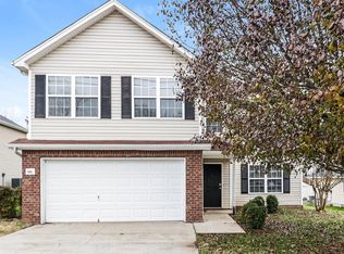 806 General Barksdale Dr, Smyrna, TN 37167