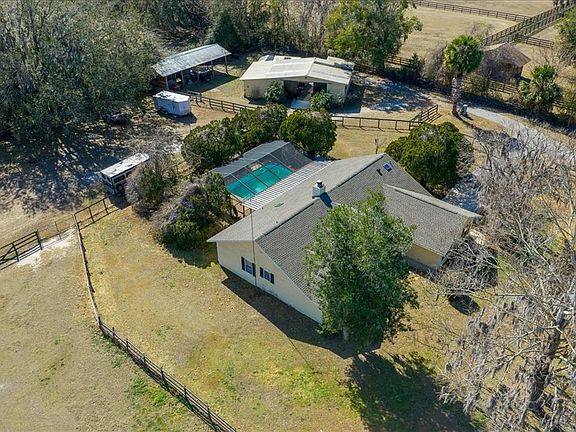 2nd image of 750 SW 91st Pl