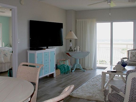 5th image of 4900 Brittany Dr S APT 1613