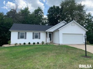 212 Madissyn Ct, East Peoria, IL 61611