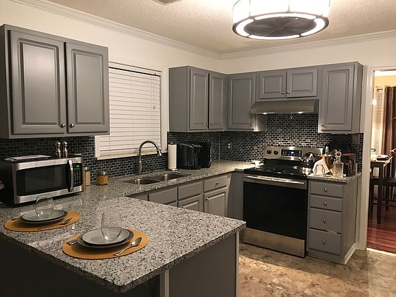 4th image of 5523 Chasewind Dr