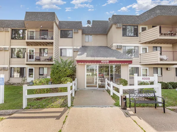 4009 Heritage Hills Dr APT 201, Bloomington, MN 55437
