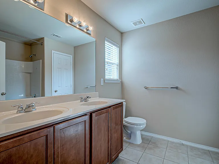 120 Abelia Dr — Photo 17