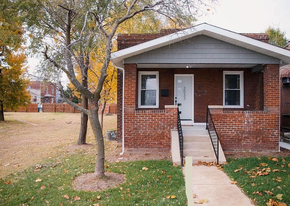 1st image of 2033 Schaeffer Pl