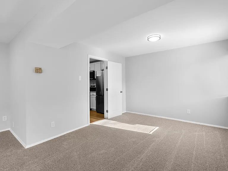 19104 Mills Choice Rd #3 — Photo 7