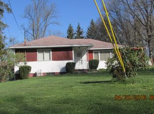 140 Bradys Ridge Rd, Wellsburg, WV 26070