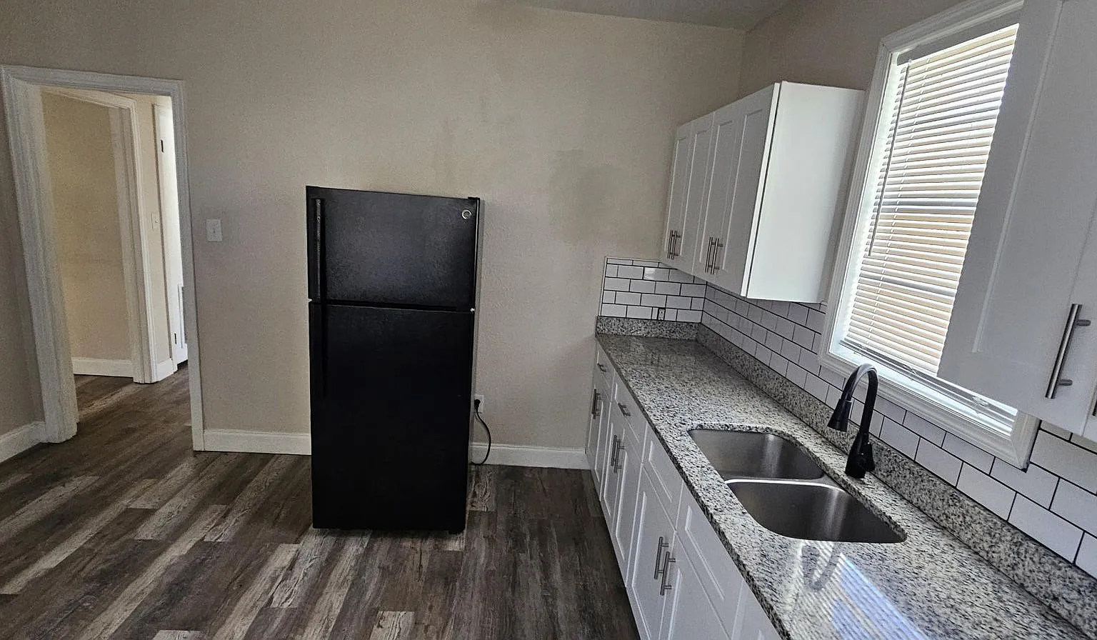 Two Bedroom One Bathroom - Bartow — Photo 4