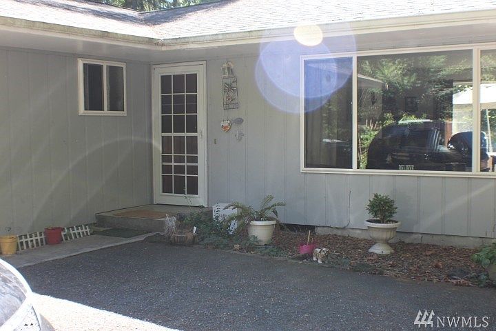 1st image of 8018 Lakeridge Dr SE