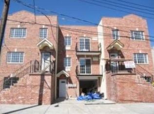 24 Cox Pl, Brooklyn, NY 11208
