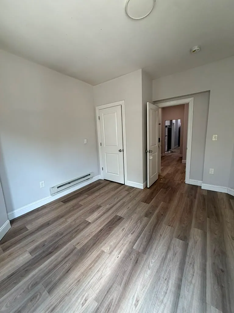 262 Chadwick Ave — Photo 3
