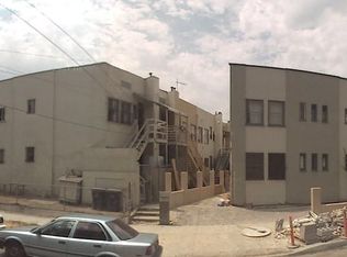 215 Columbia Pl, Los Angeles, CA 90026