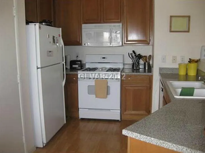 10245 S Maryland Pkwy #2190 — Photo 3