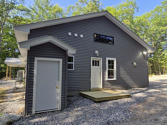 3rd image of 26 Middle Ridge Road
