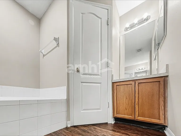 9640 Clinton Corners Dr — Photo 13