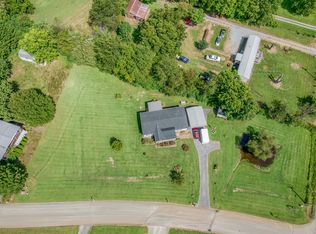 30 Ebenezer Loop, Chuckey, TN 37641