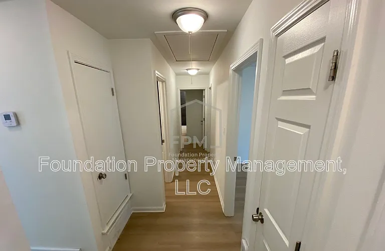 3966 Battlefield Dr — Photo 8