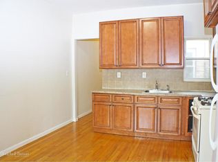 1436 28th Ave APT 2L, Astoria, NY 11102