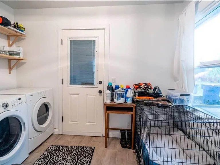 2250 Alameda Ave — Photo 7