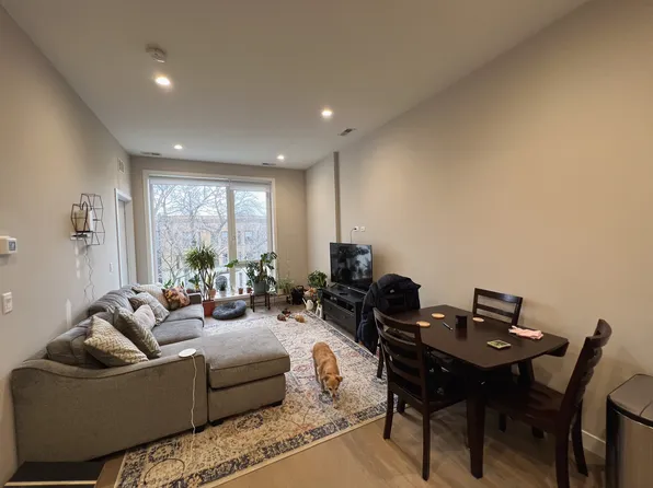 3757 N Sheffield Ave, Chicago, IL