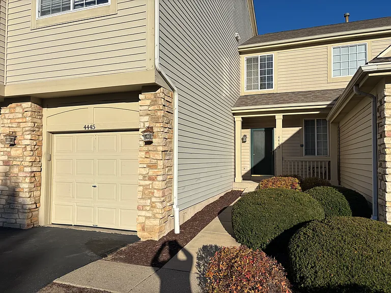4445 Kellee Ln #4445 — Photo 2