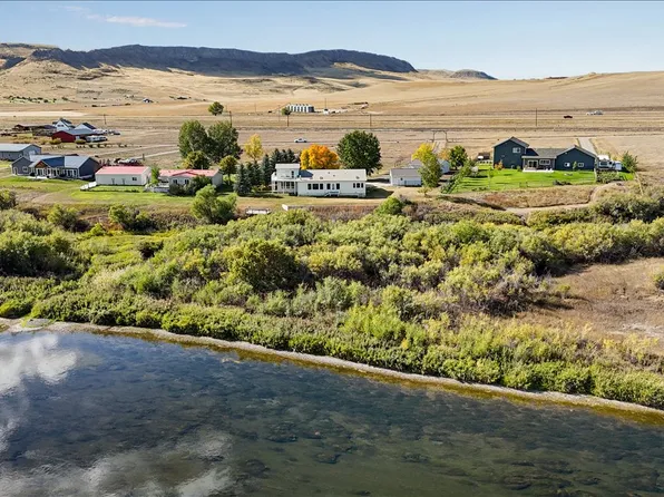 110 Willow Bend Ln, Great Falls, MT 59421