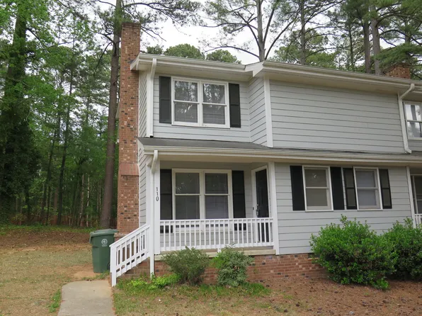 110 Chatham Woods Dr, Cary, NC 27511