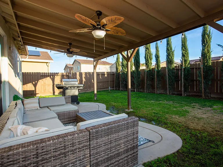 698 Marybelle Dr — Photo 28