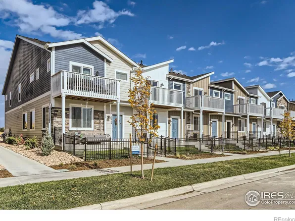 2754 Bear Springs Cir, Longmont, CO 80503