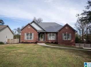 1016 Oak Valley Dr, Leeds, AL 35094