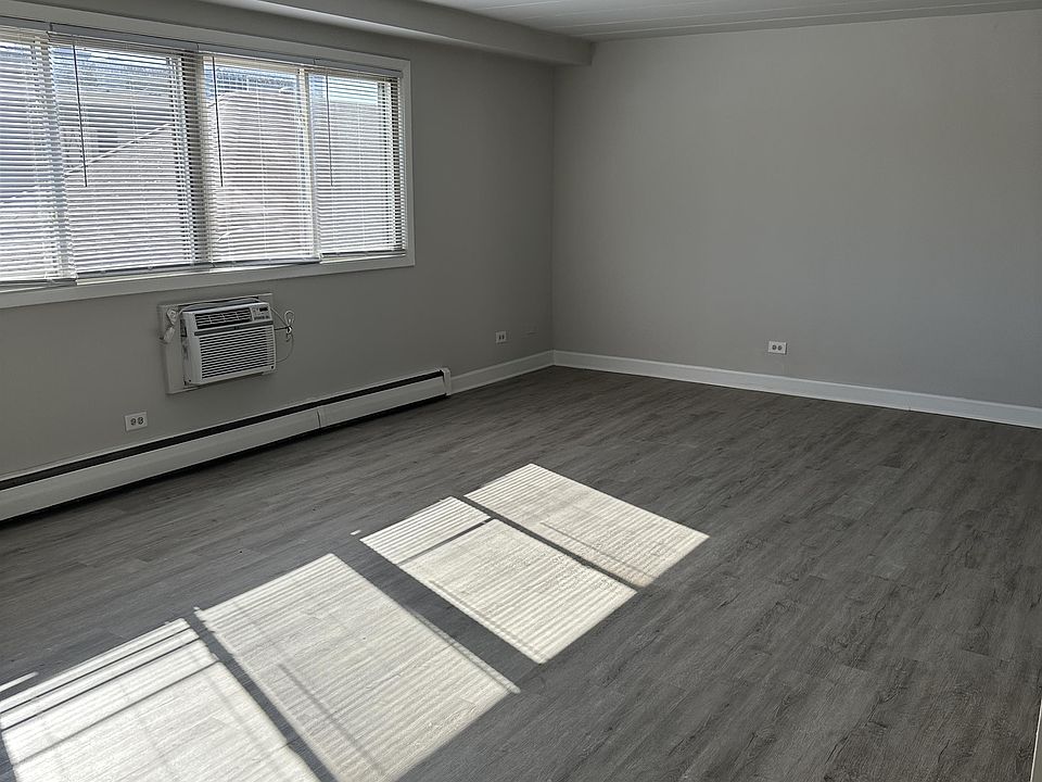 1st image of 1829 N 19th Ave #5