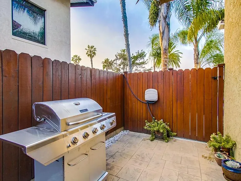 1753 Grand Ave #A — Photo 49