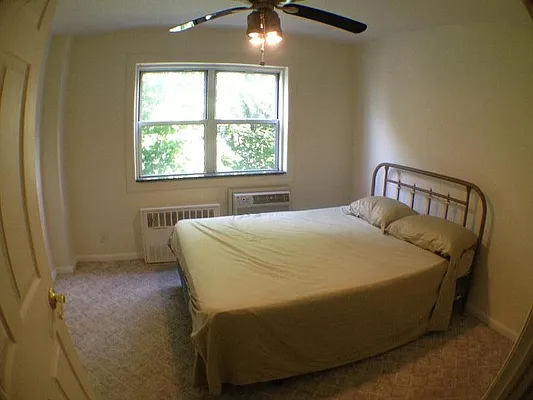 Sold by United National Realty Group | media 44