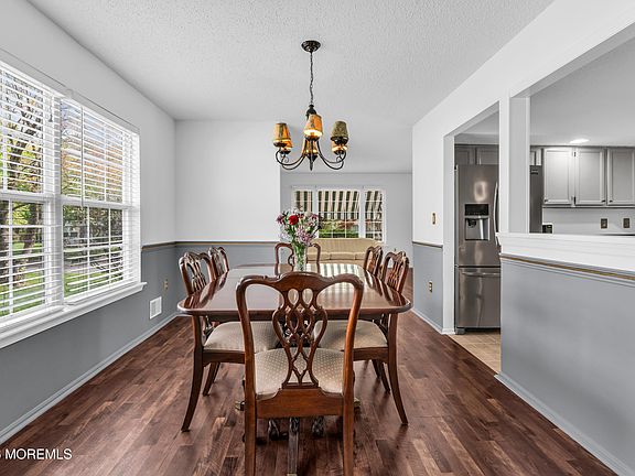 4th image of 4 Brant Drive