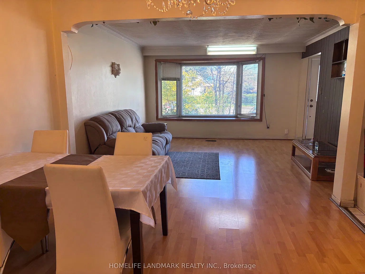 3 bed, $2,380 — Photo 3