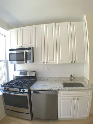 Rented by Newcastle Realty Services | media 13