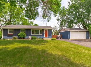 625 Chapel Ln, Eagan, MN 55121