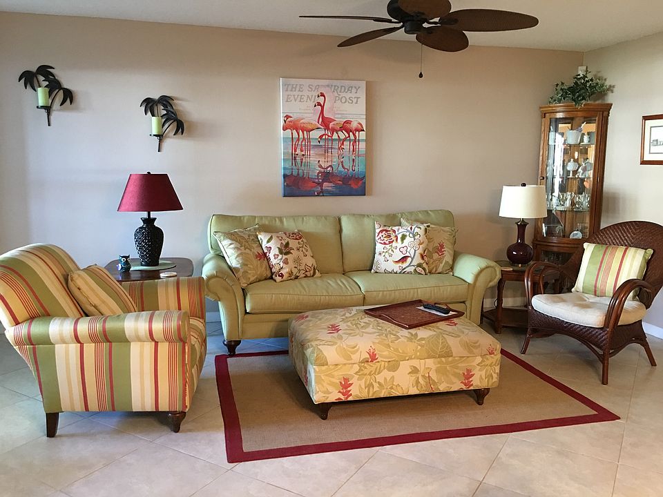 1st image of 806 SE 7th St APT 102