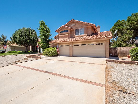 2nd image of 40051 Palmetto Dr
