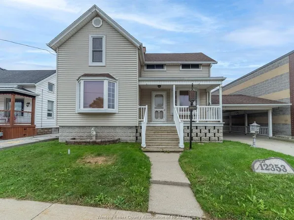 12353 Tecumseh Rd E, Tecumseh, ON N8N 1M5