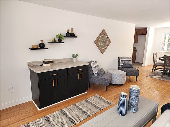 2nd image of 75 Everclay Dr